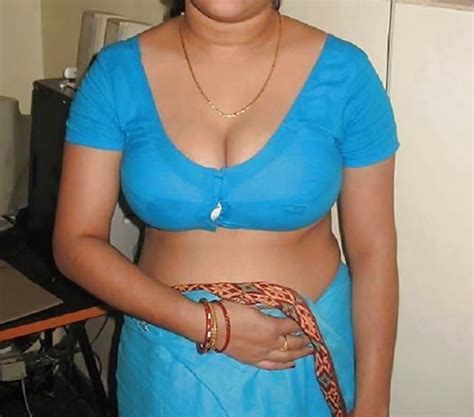 Real Life Indian Aunties Boobs Side View 5 Pics Xhamster