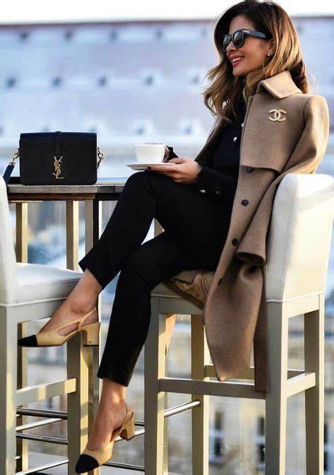 elegant classy winter outfits street fashion what to wear to college