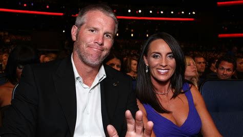 deanna favre brett s wife 5 fast facts you need to know