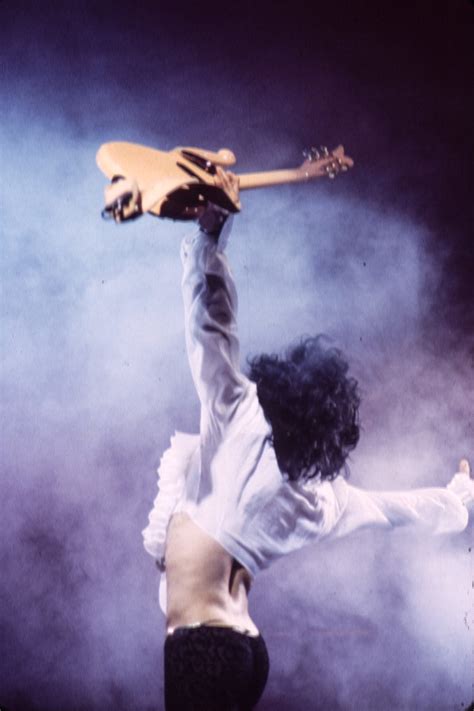 Prince Photos Classic Photos Of Prince On Tour 1988 1990