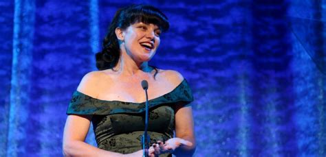Ncis Star Pauley Perrette Tweets About Leaving The Cbs Show Pauley