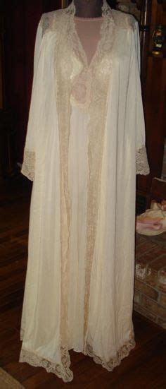 70s peignoir set white lace negligee bridal lingerie 1970s 60s night dress set ruffled