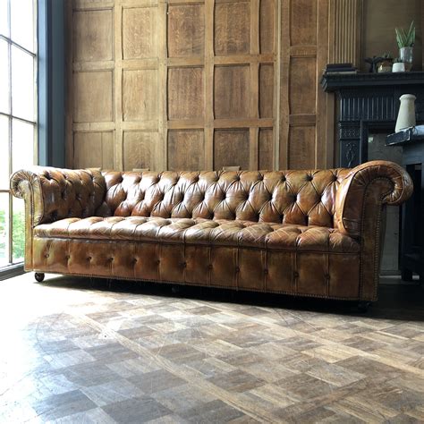 vintage tufted leather couch rich brown chesterfield style leather