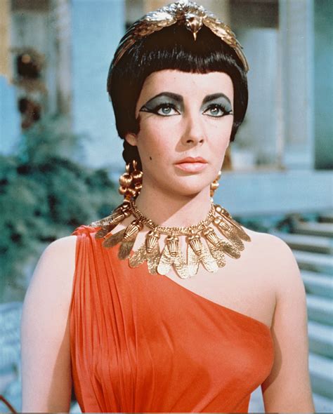 Elizabeth Taylor S Eyes Shown In 14 Rare And Stunning