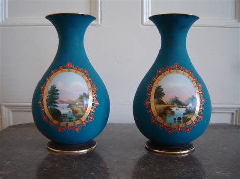pair  mid  late  century porcelain vases crow haven restorations