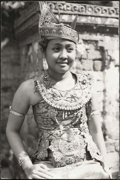 mengagumi kecantikan wanita indonesia tempo dulu tipsiana