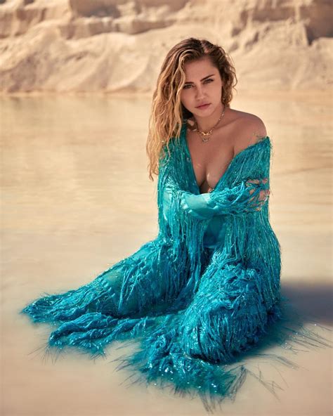 miley cyrus nude and sexy vanity fair magazine march 2019