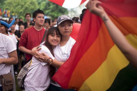 Vietnam A Year After Gay Marriage Law Homophobia Remains Time