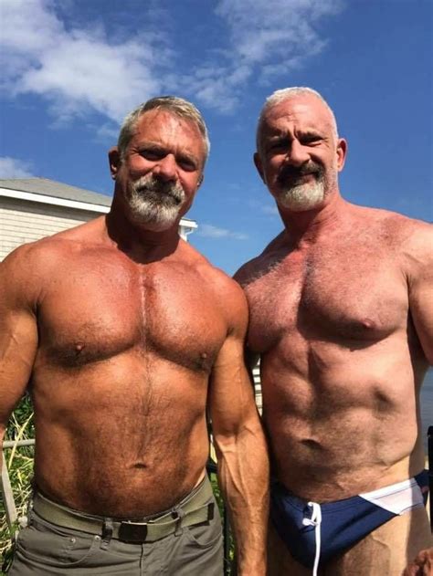 Pin By Gusano Loco On Oh Daddy Handsome Older Men Hairy Chest Hairy