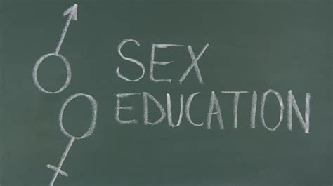 Puberty Is Coming Earlier But That Doesn T Mean Sex Ed Is Npr