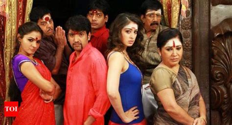 sundar c sundar c s aranmanai trailer tamil movie news times of india