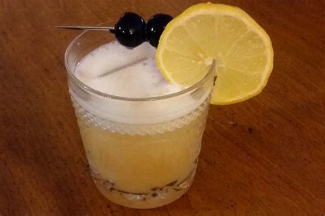 Whisky Sour Cocktail Recipe Foodrinky