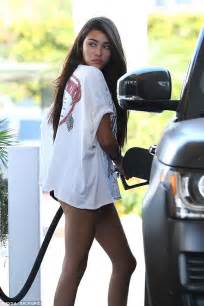 Madison Beer Shows Off Legs In Tiny Shorts In Los Angeles Daily Mail