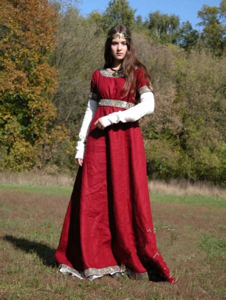 How Woman Dressed In The Medieval Times Hidden Dorm Sex