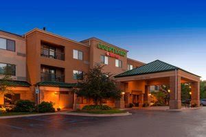 courtyard  marriott hotel traverse city mi  discounts