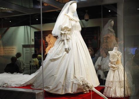 diana s royal wedding dress on loan from althorp estate for a 2012 mall of america exhibition
