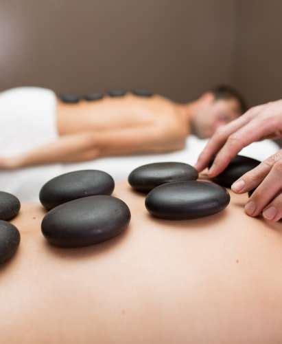 traditional hot stone massage the spa hanmer springs book now the