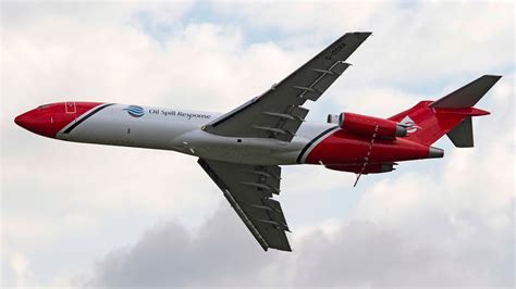 boeing   join flying display  scampton airshow