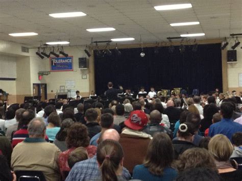 video mark twain middle school bands concert draws large crowd