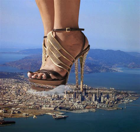 Giantess Gallery Vore Growth Crush Page 56