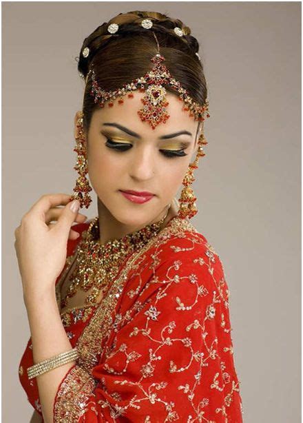 50 Best Indian Hairstyles You Must Try In 2022 Indian Bridal