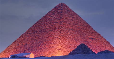 Anomaly Discovered At Egypt S Great Pyramid Egypt Pyramids Anomaly