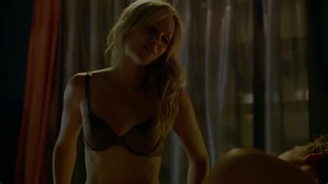 Nude Video Celebs Laura Vandervoort Sexy Amber Cull