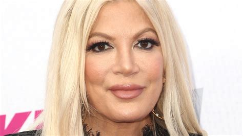 Tori Spelling Makes Her Feelings About Candace Cameron Bure Crystal