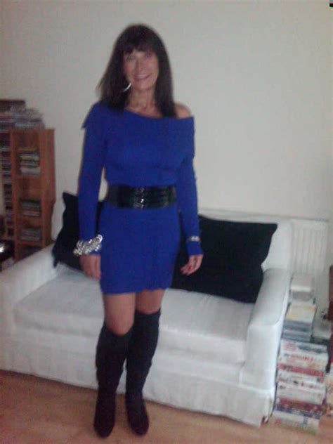 hartzy53 59 from edinburgh is a local granny looking for