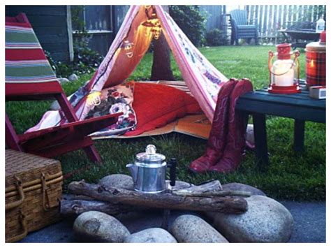 10 Ways To Have A Fun Backyard Campout