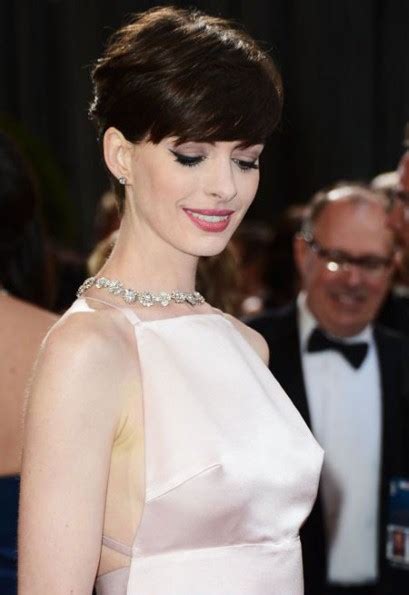 Oscars 2013 Anne Hathaway’s Nipples Make A Bid For Stardom Telegraph