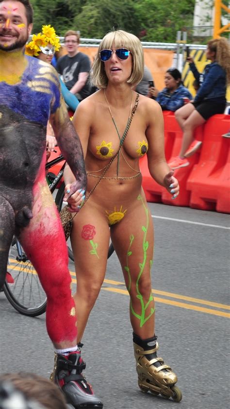 wnbr cfnm related pics naked babes