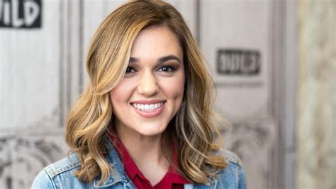 duck dynasty star sadie robertson marries christian huff in intimate