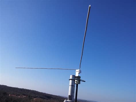 lna   diy  mhz wx sat  dipole antenna