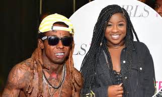 Lil Wayne S Daughter Reginae Carter Updates Fan On Father