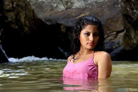 oshadi himasha chavindi hot photos cultural nude girl