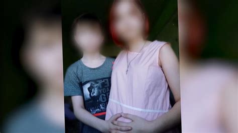 Russland Schwangere 14 Jährige Will Kind Mit Ihrem 10 Jährigen Freund