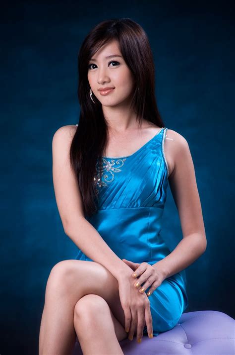 Myanmar Beautiful Model Yu Thandar Tin S Attractive Fashion