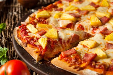 Is Pineapple On Pizza Acceptable Chefs Weigh In The