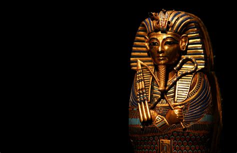 ancient egyptian artifacts  king tuts tomb shown   time