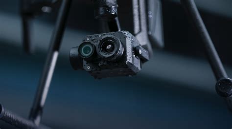dji launches zenmuse xt  visual  thermal camera  enterprise drones digital photography
