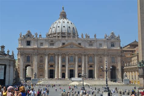 st peters basilica  st pauls cathedral vatican city st peters