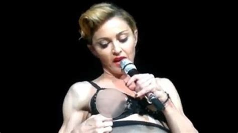 madonna receives mixed reviews after showing her nipple during a concert