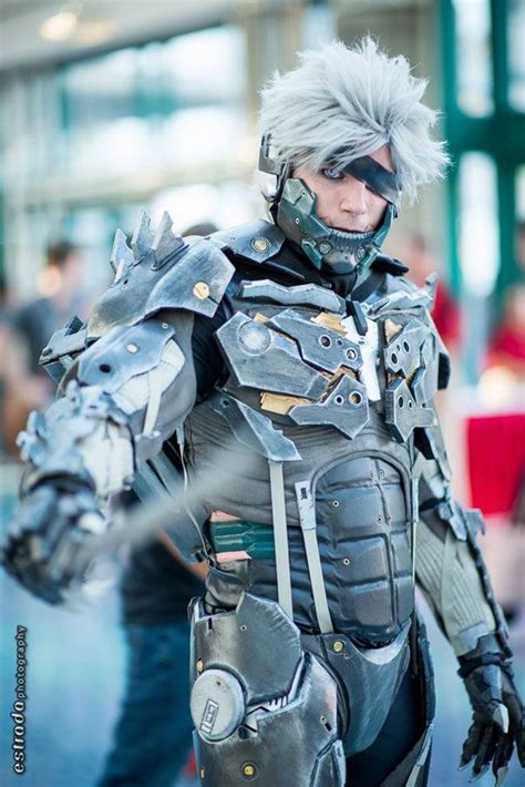 15 epic male cosplayers you need to check out neatorama