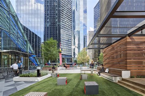rethinking public space brings  life  cities hok