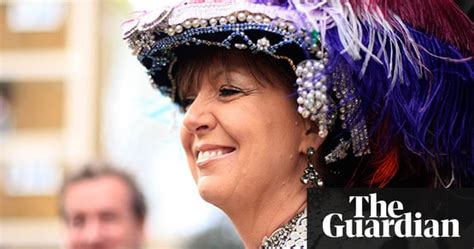 The Crowning Of The Pearly King And Queen In Pictures Uk News The