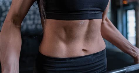 The Health Considerations Of Washboard Abs For Women