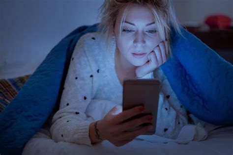how to avoid premature aging from too much screen time hope dermatology
