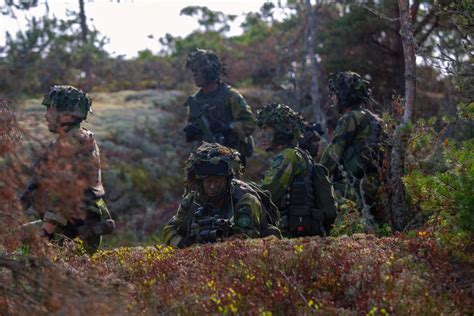 potd swedish marines in “archipelago endeavor” exercise