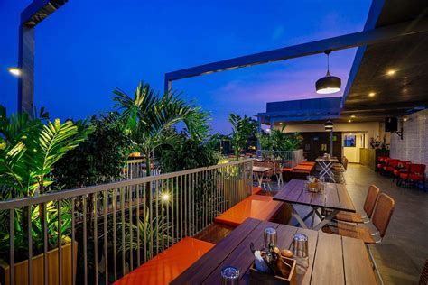 rooftop bars restaurants  bangalore   spectacular view